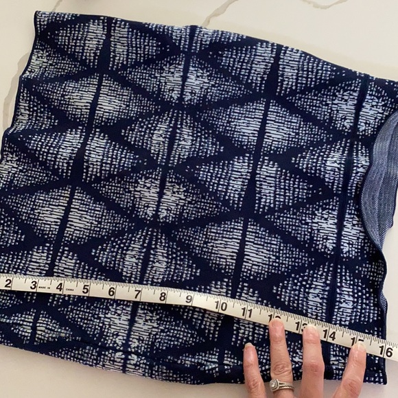 BCBG Geometric skirt - Picture 6 of 7